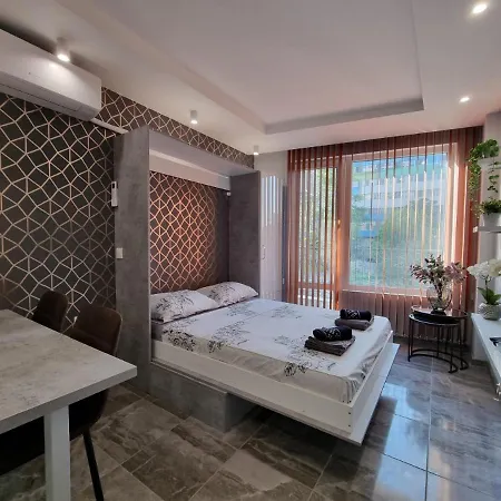 Luxury Pets Friendly - Perla Apartment Burgas